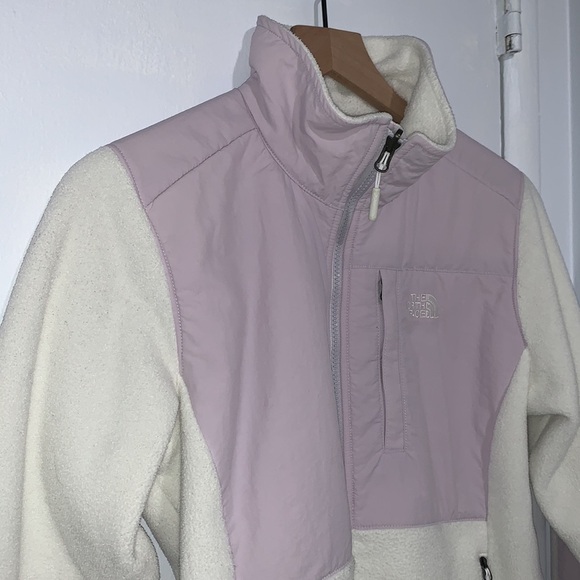 The North Face Denali 2 white and lavender jacket - Picture 4 of 14